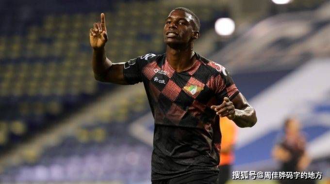 据外媒报道，本·阿弗莱克将与华纳兄弟公司合作一部政治惊悚片，背景设置在非洲，小本将再次自导自演。