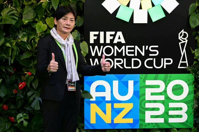 动漫美女性感
